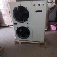 風冷式原裝壓機板換式冷水機組 3匹頂出風